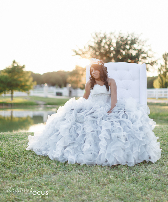 modern quinceanera photography dallas texas carrollton portrait dress
