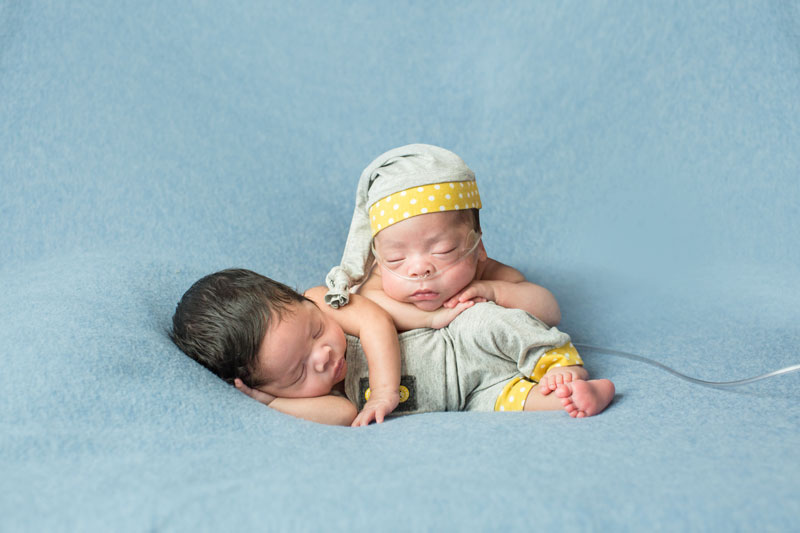 twin newborn photographer dallas texas dream focus studio