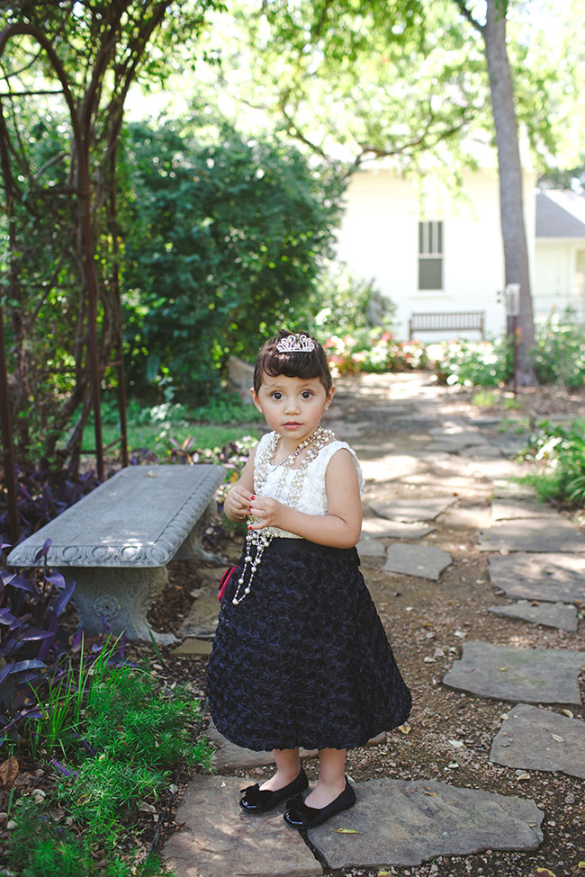 audrey hepburn inspired shoot farmer's branch historical park