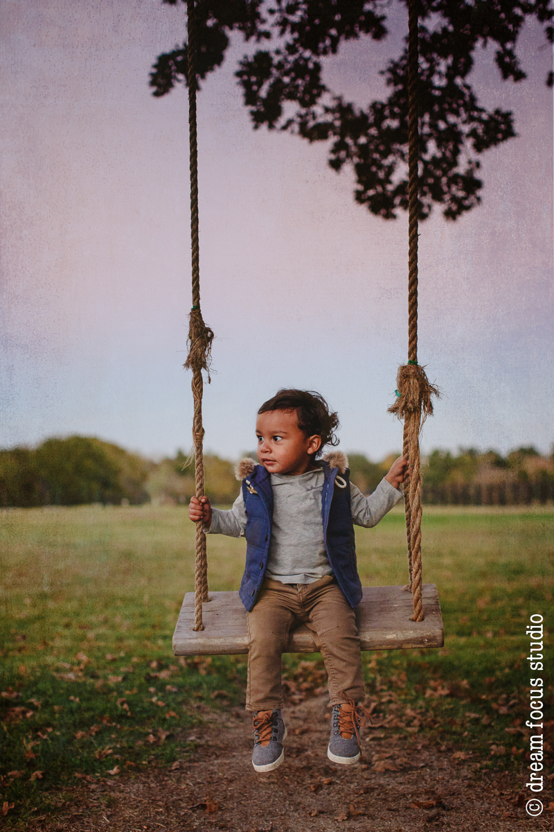 white sparrow barn family photos