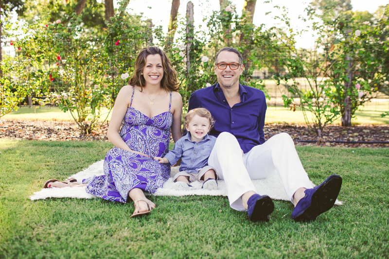 rose gardens of farmers branch maternity family photos